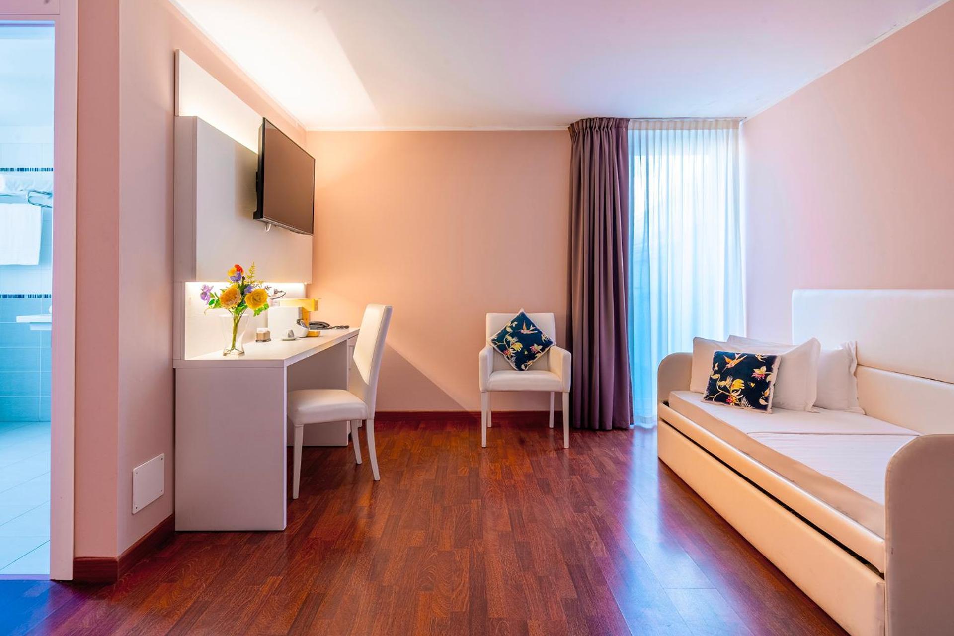 Hotel Formula Int. & Puravita Spa Rosolina Bagian luar foto